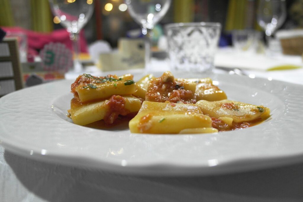 makaron paccheri
